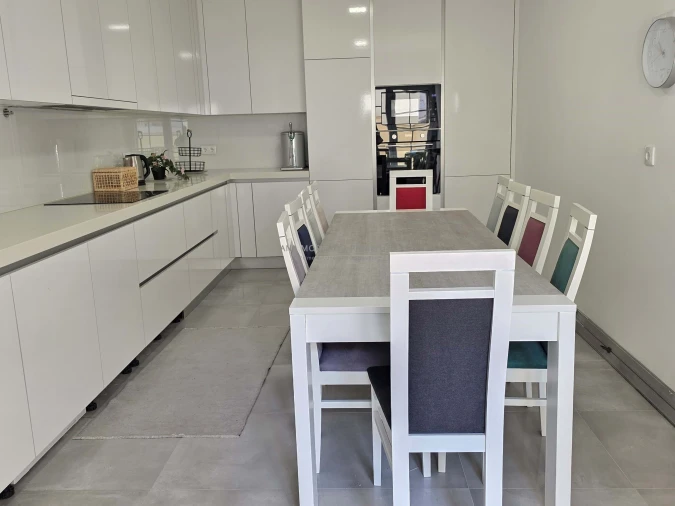 Apartamento T3 para Arrendamento em Águas Livres Foto 9