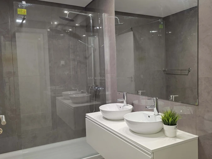 Apartamento T3 para Arrendamento em Águas Livres Foto 21