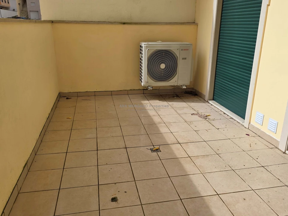 Apartamento T3 para Arrendamento em Águas Livres Foto 14