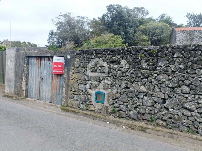 Terreno para Venda em Rabo de Peixe Foto 24