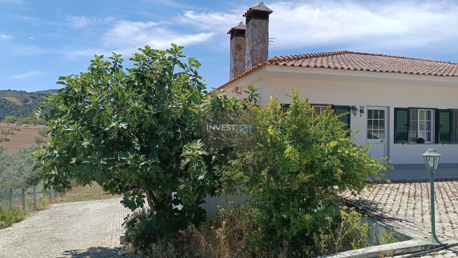 Moradia T3 para Venda em Morais Foto 14