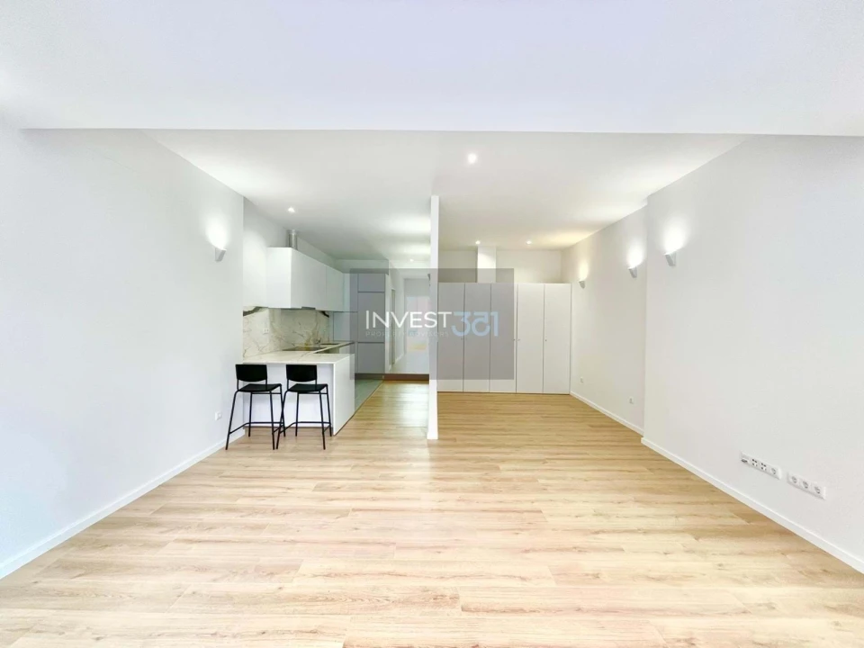 Apartamento T2 para Venda em Paranhos Foto 30