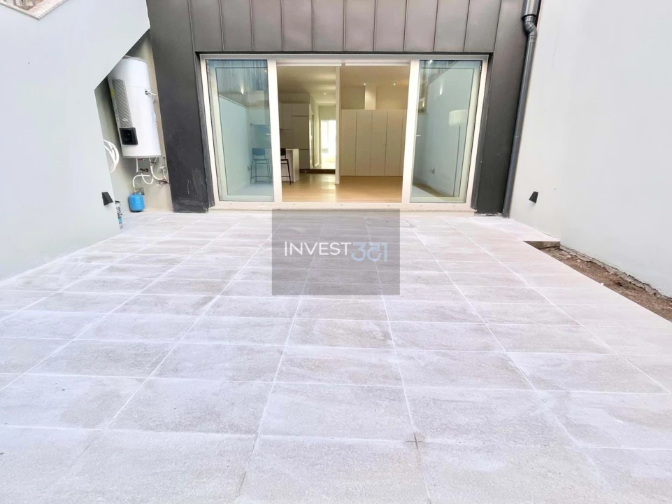 Apartamento T2 para Venda em Paranhos Foto 1