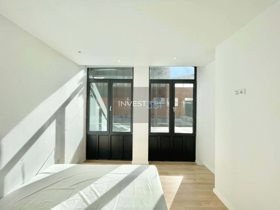 Apartamento T2 para Venda em Paranhos Foto 21