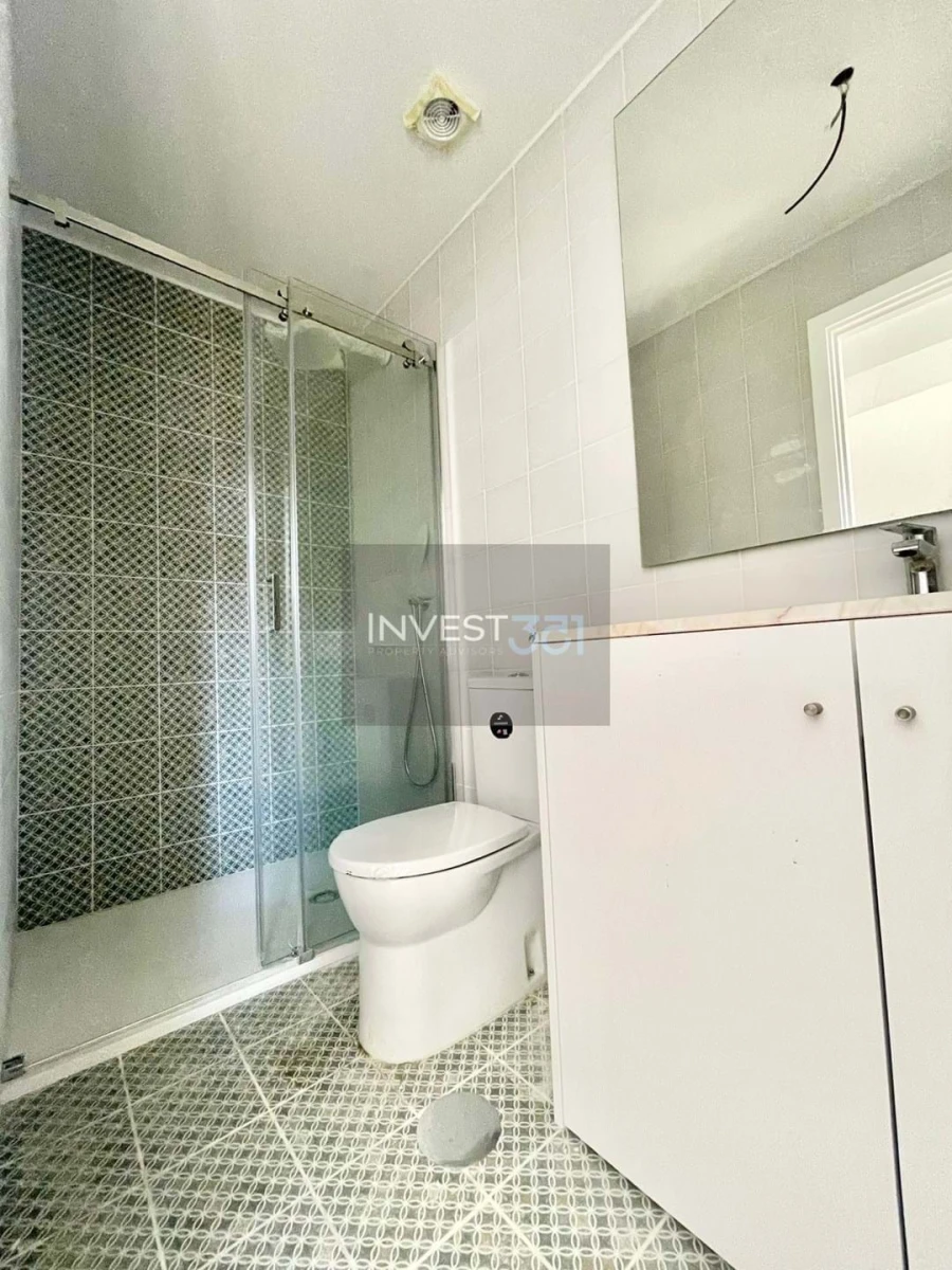 Apartamento T2 para Venda em Paranhos Foto 17