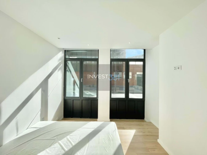 Apartamento T2 para Venda em Paranhos Foto 21