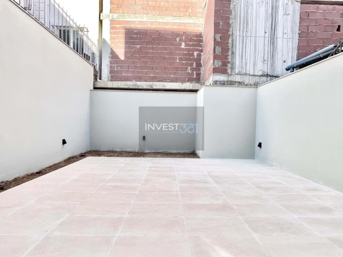 Apartamento T2 para Venda em Paranhos Foto 34