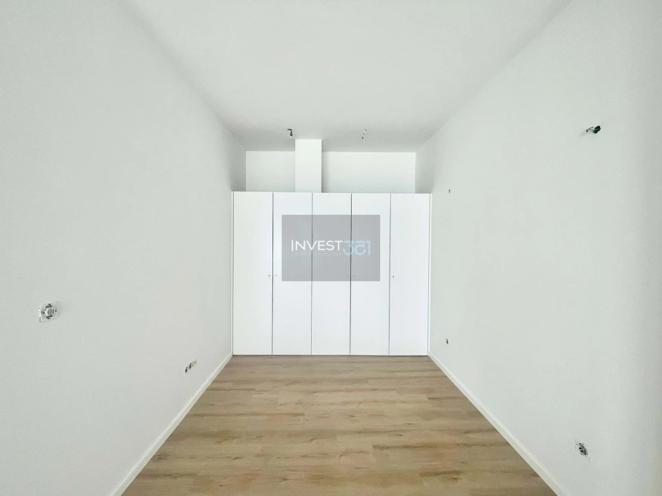 Apartamento T2 para Venda em Paranhos Foto 6