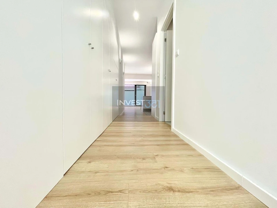 Apartamento T2 para Venda em Paranhos Foto 23