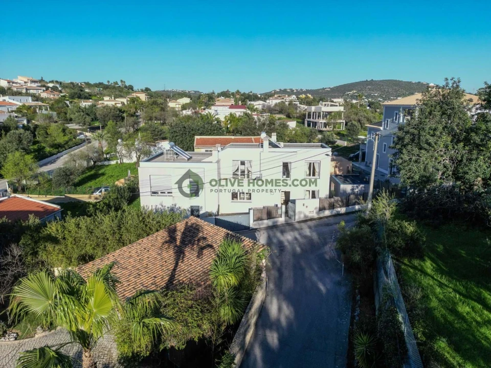 Moradia T3 para Venda em Almancil Foto 33