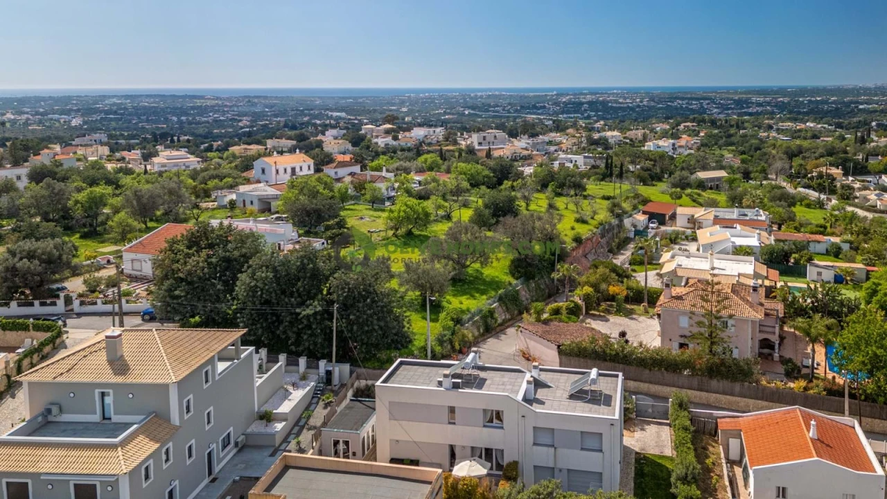 Moradia T3 para Venda em Almancil Foto 91