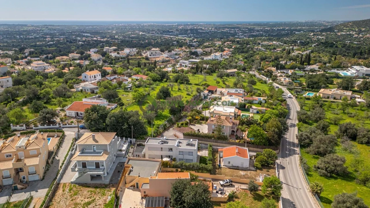 Moradia T3 para Venda em Almancil Foto 87