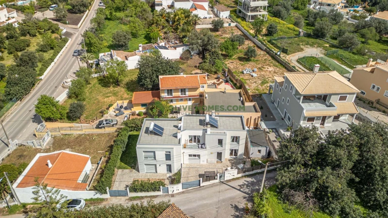 Moradia T3 para Venda em Almancil Foto 98