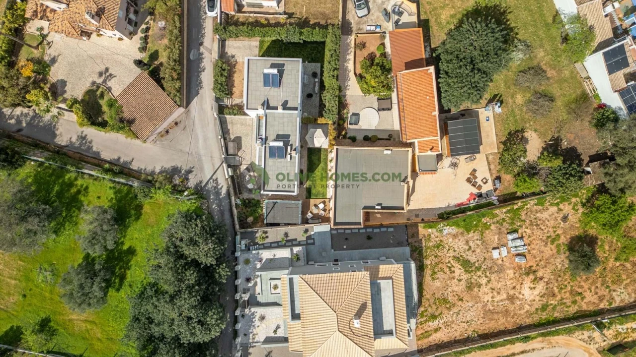 Moradia T3 para Venda em Almancil Foto 85