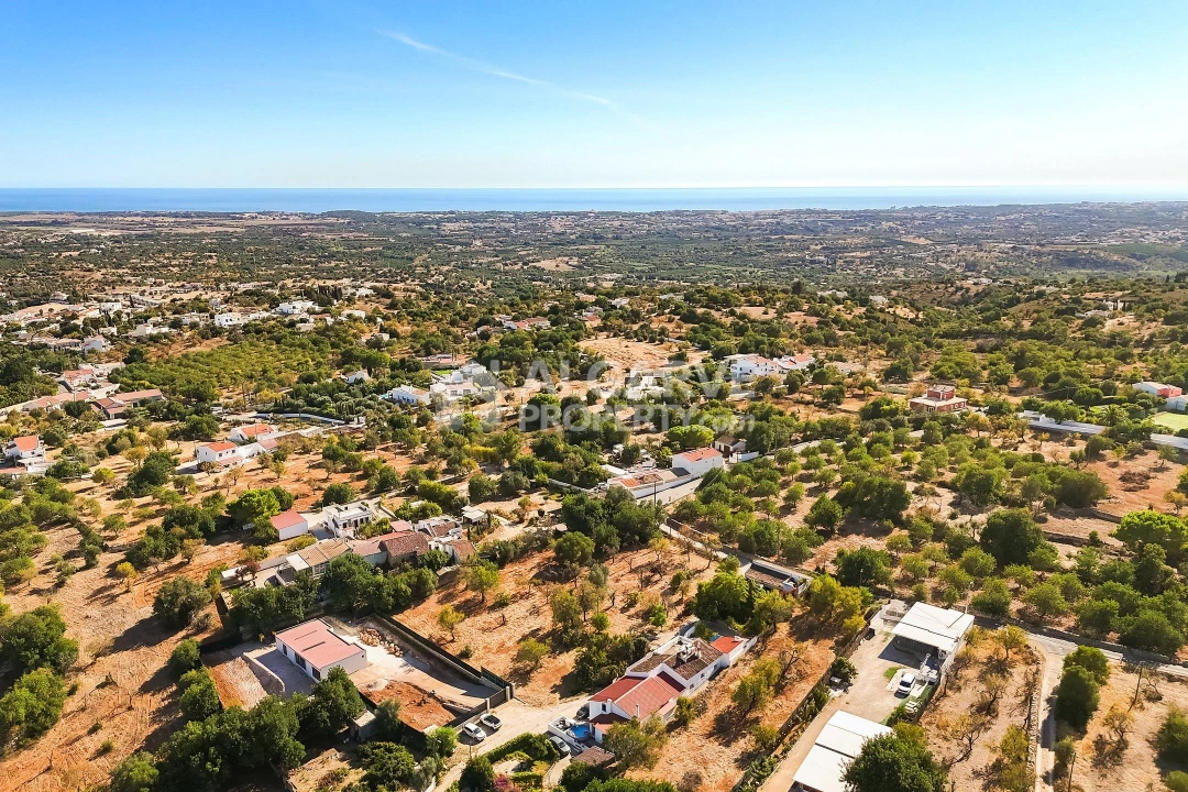 Moradia T3 para Venda em Boliqueime Foto 29