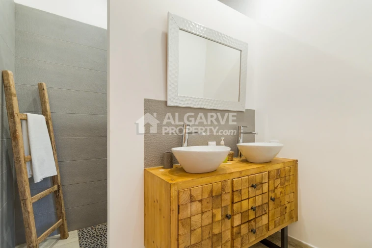 Moradia T3 para Venda em Boliqueime Foto 5