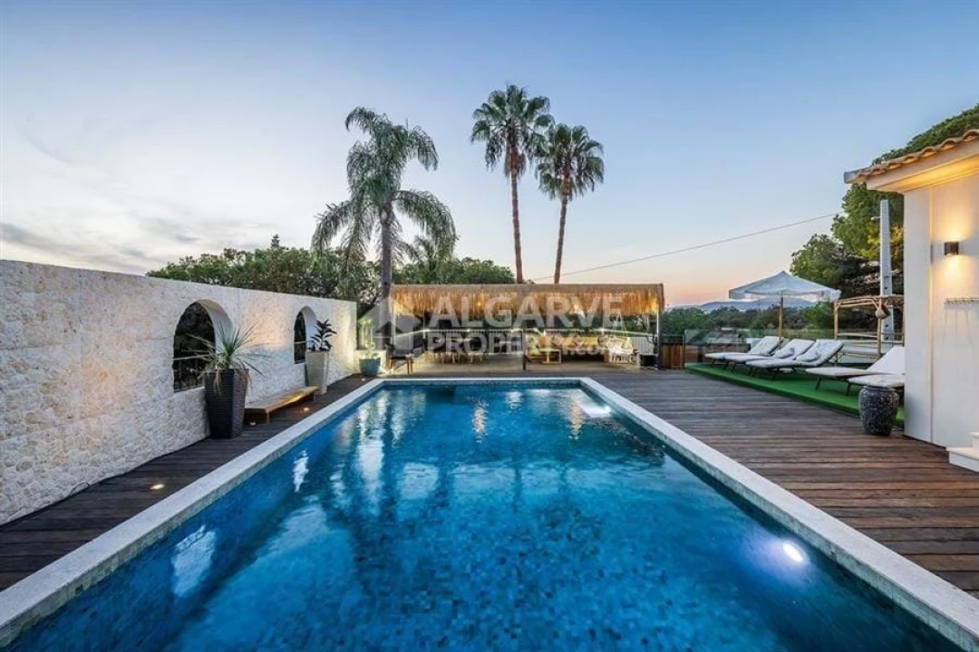 Moradia T6 para Venda em Almancil Foto 34