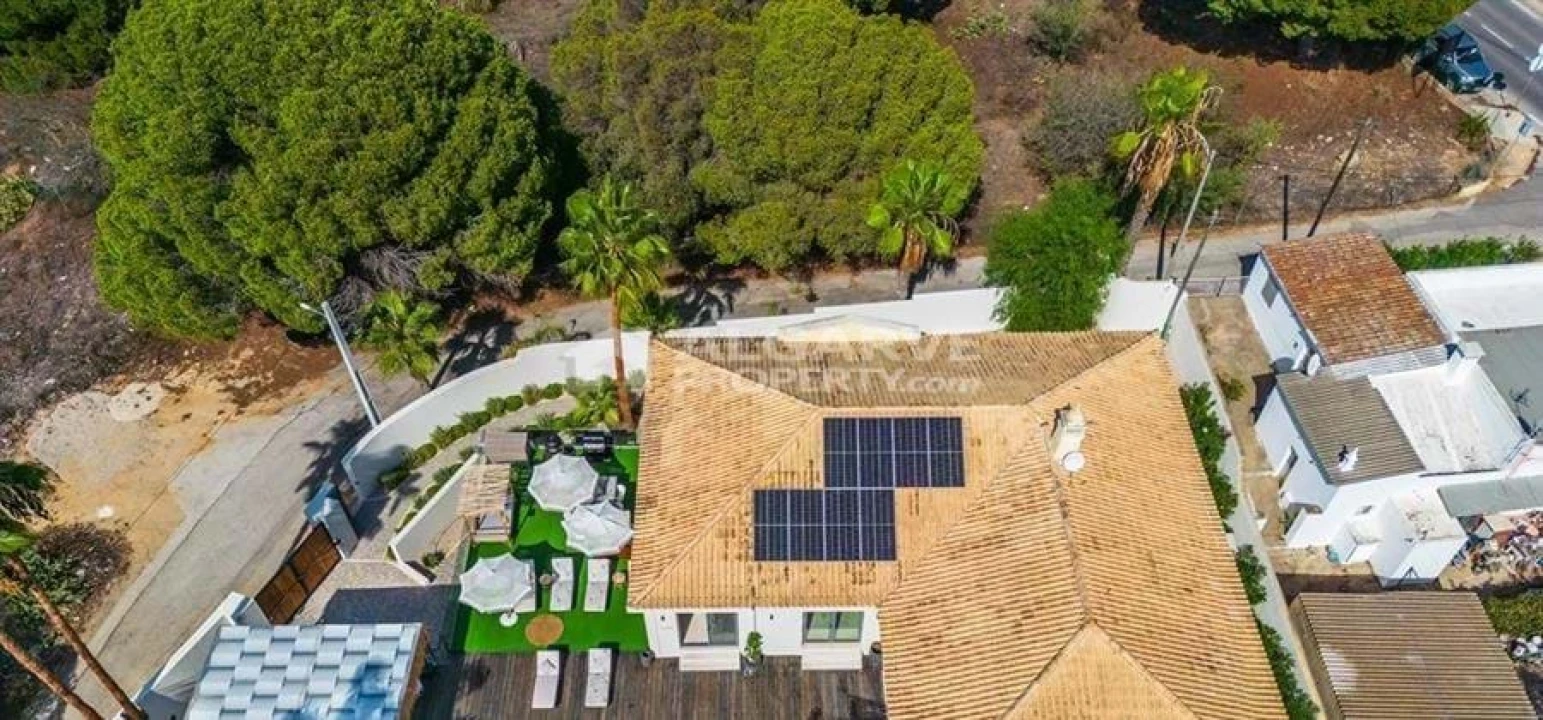 Moradia T6 para Venda em Almancil Foto 42