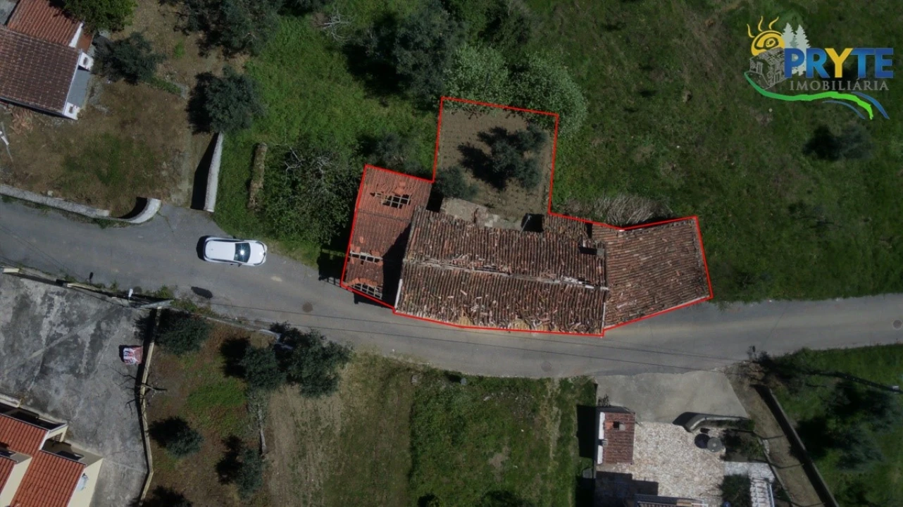 Moradia T3 para Venda em Sertã Foto 2