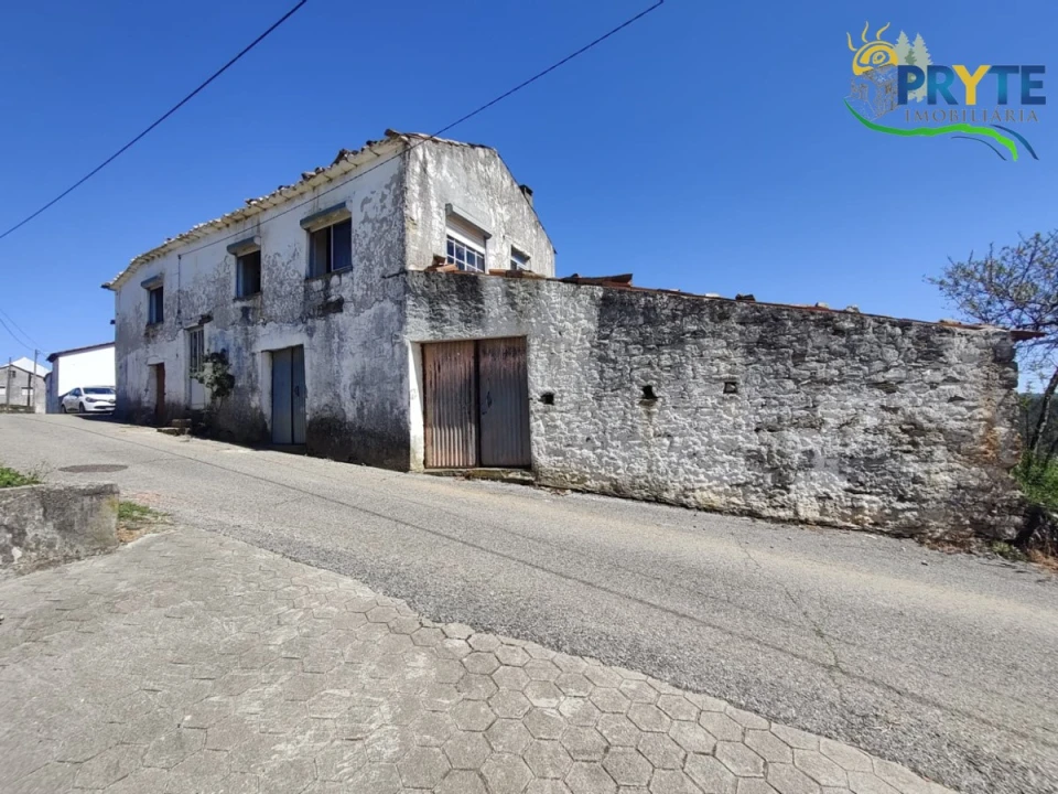 Moradia T3 para Venda em Sertã Foto 25