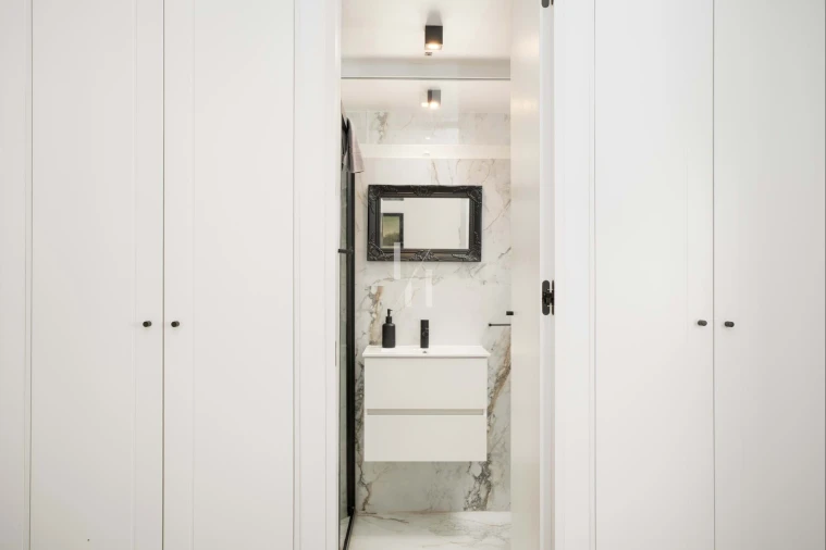 Apartamento T1 para Venda em Quarteira Foto 17