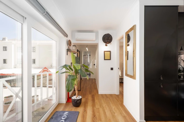 Apartamento T1 para Venda em Quarteira Foto 8