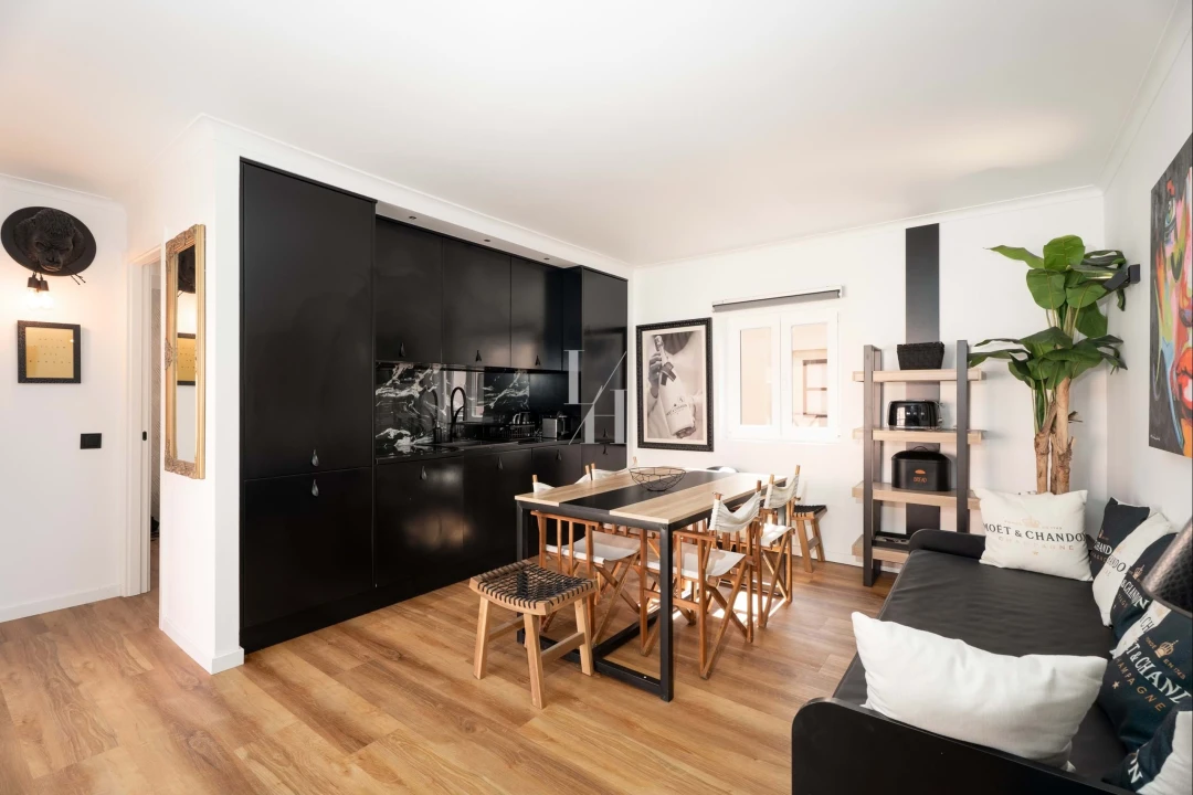 Apartamento T1 para Venda em Quarteira Foto 2