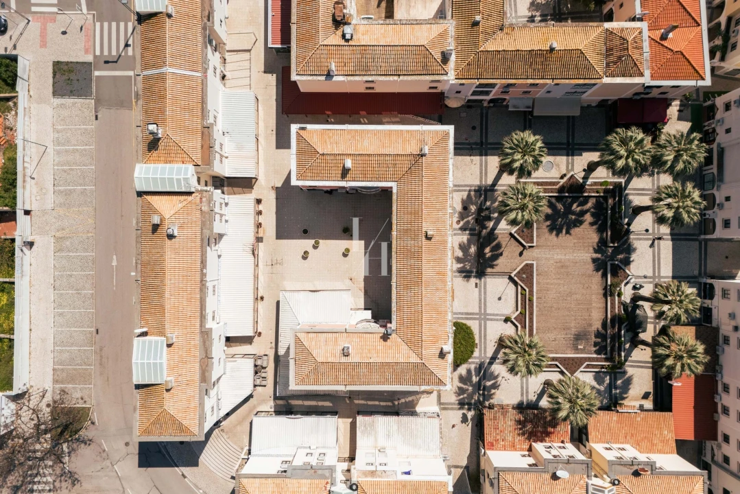 Apartamento T1 para Venda em Quarteira Foto 23