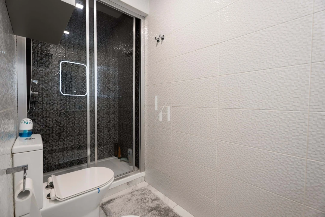 Apartamento T2 para Venda em Albufeira e Olhos de Água Foto 12