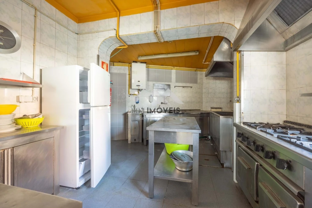 Negócio para Venda em Baguim do Monte (Rio Tinto) Foto 3