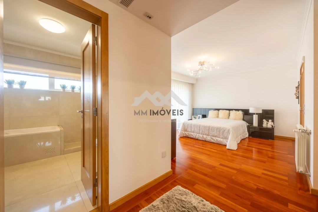 Moradia T3 para Venda em Rio Tinto Foto 8