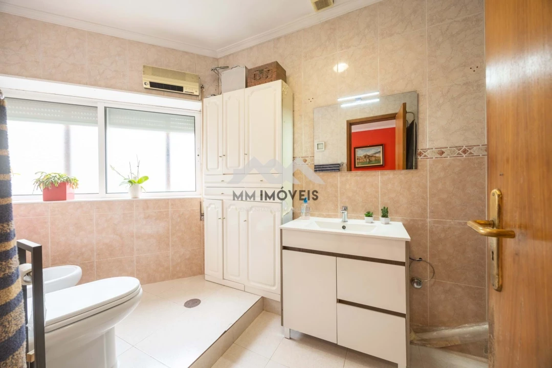 Apartamento T3 para Venda em Bonfim Foto 8