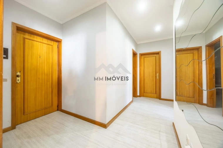 Apartamento T3 para Venda em Avintes Foto 34