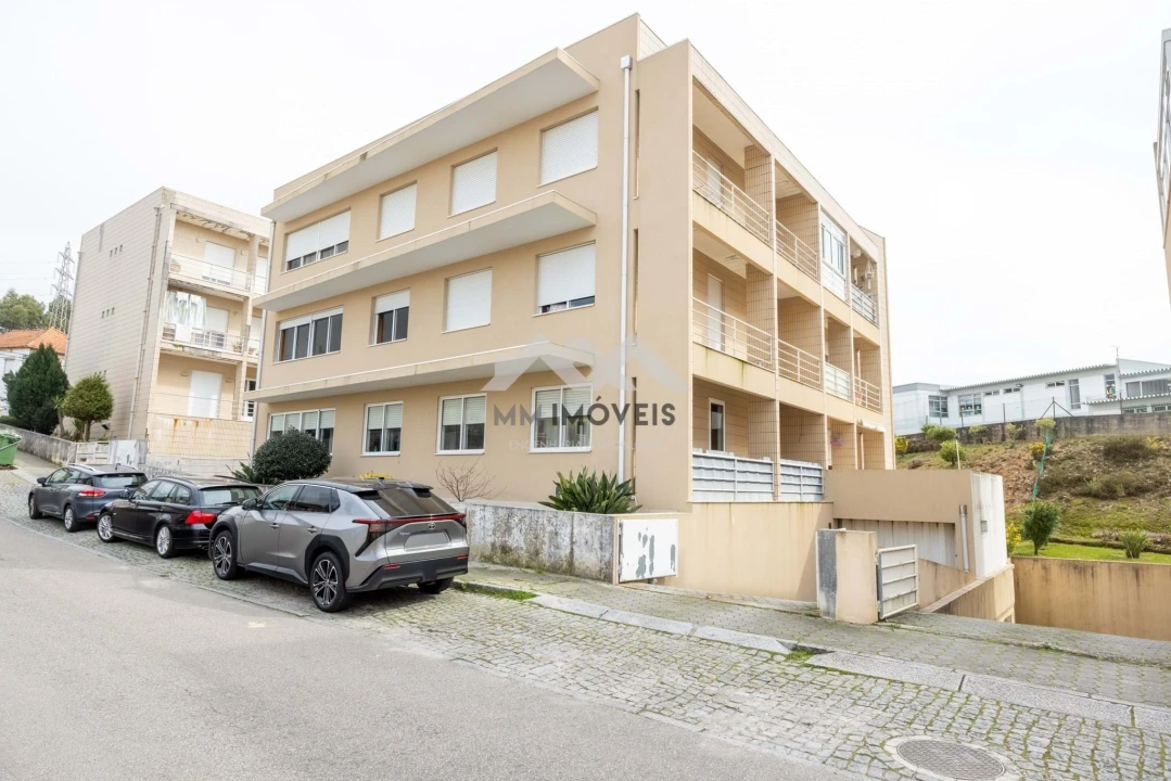 Apartamento T3 para Venda em Avintes Foto 26