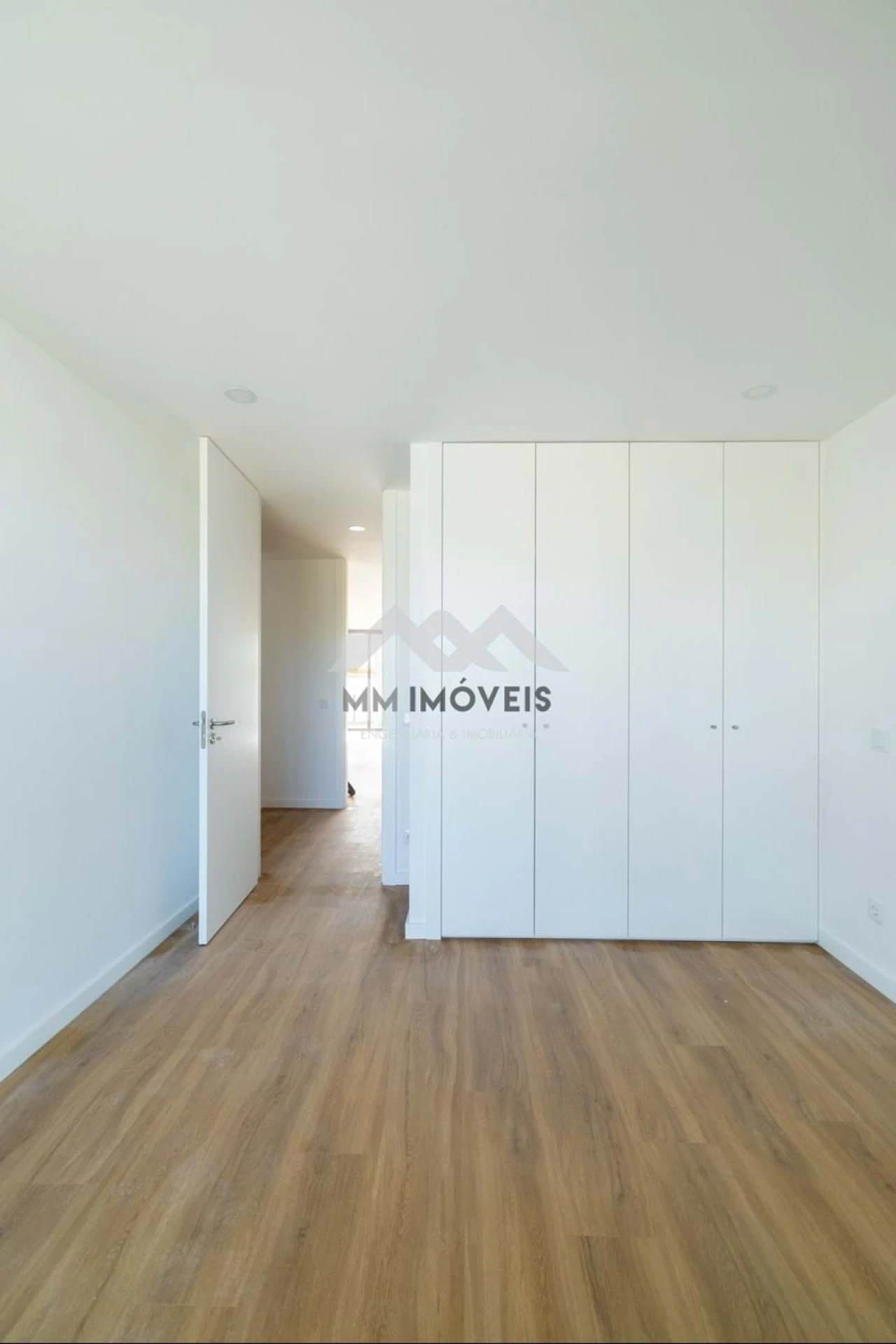 Apartamento T3 para Venda em Lordelo Foto 9