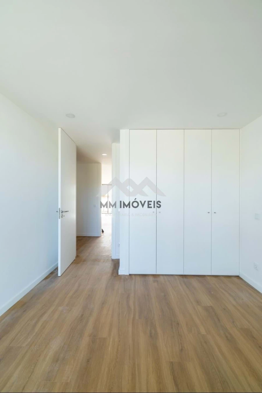 Apartamento T3 para Venda em Lordelo Foto 9