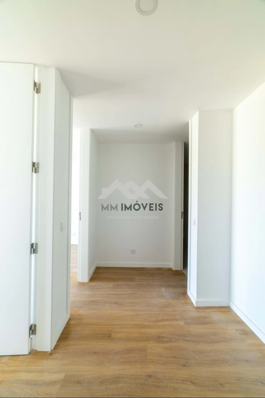 Apartamento T3 para Venda em Lordelo Foto 20