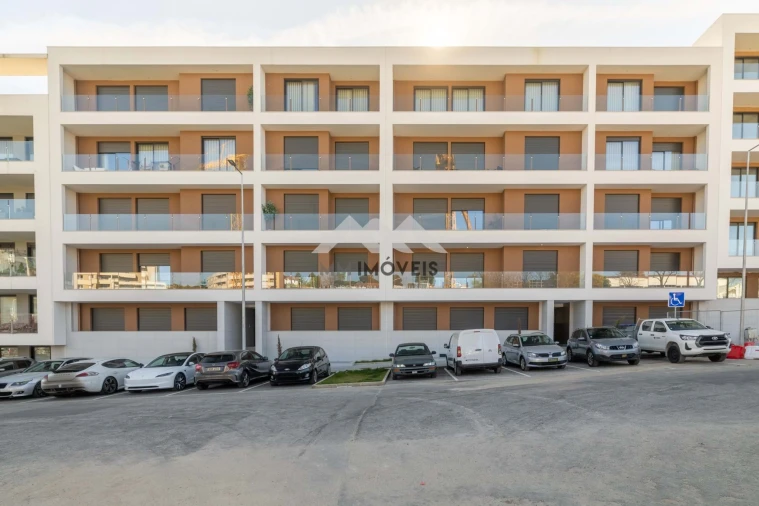 Apartamento T3 para Venda em Lordelo Foto 43