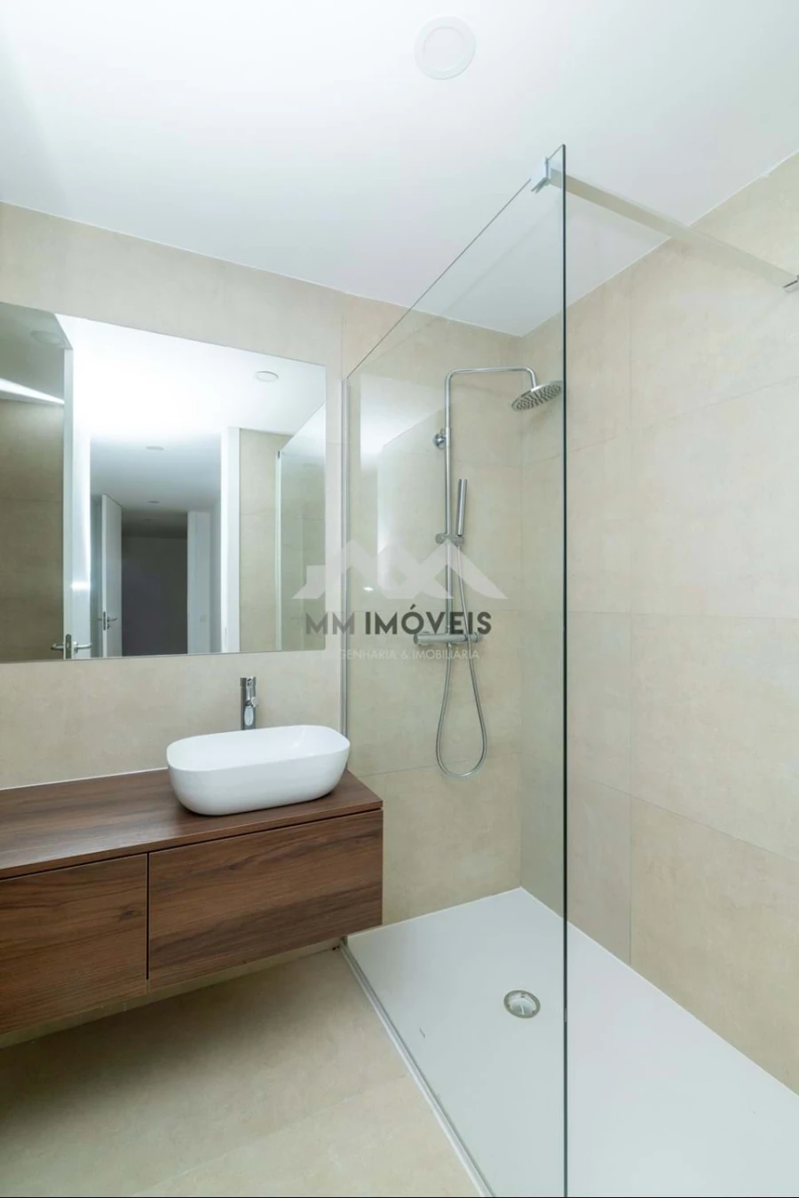 Apartamento T3 para Venda em Lordelo Foto 30