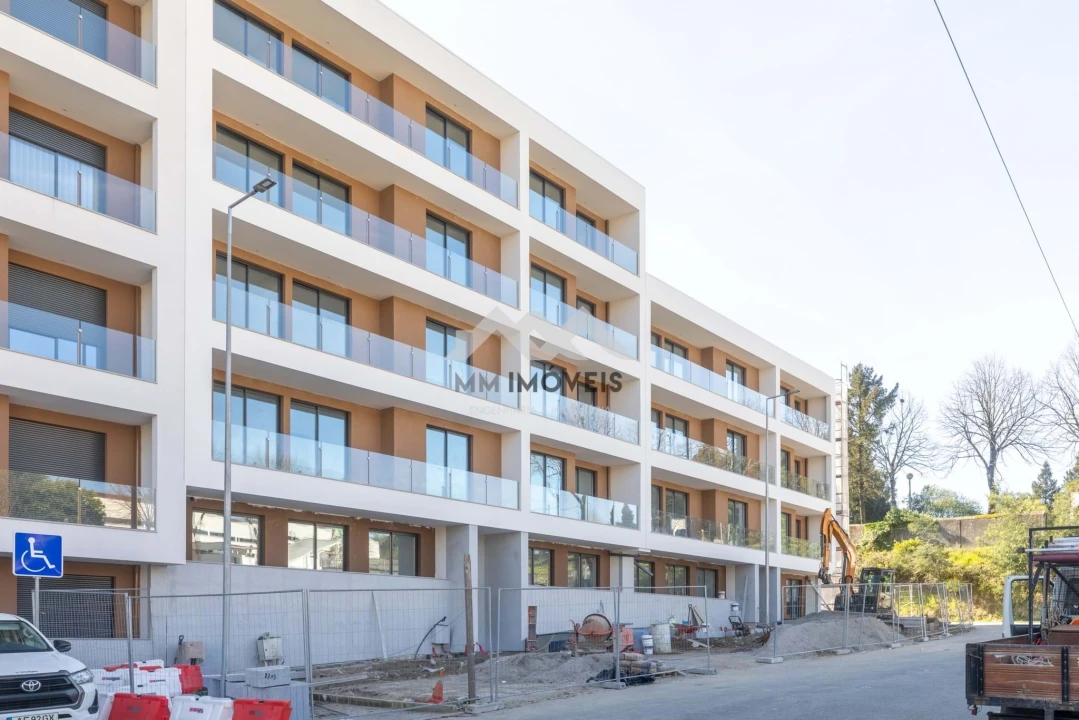 Apartamento T3 para Venda em Lordelo Foto 41