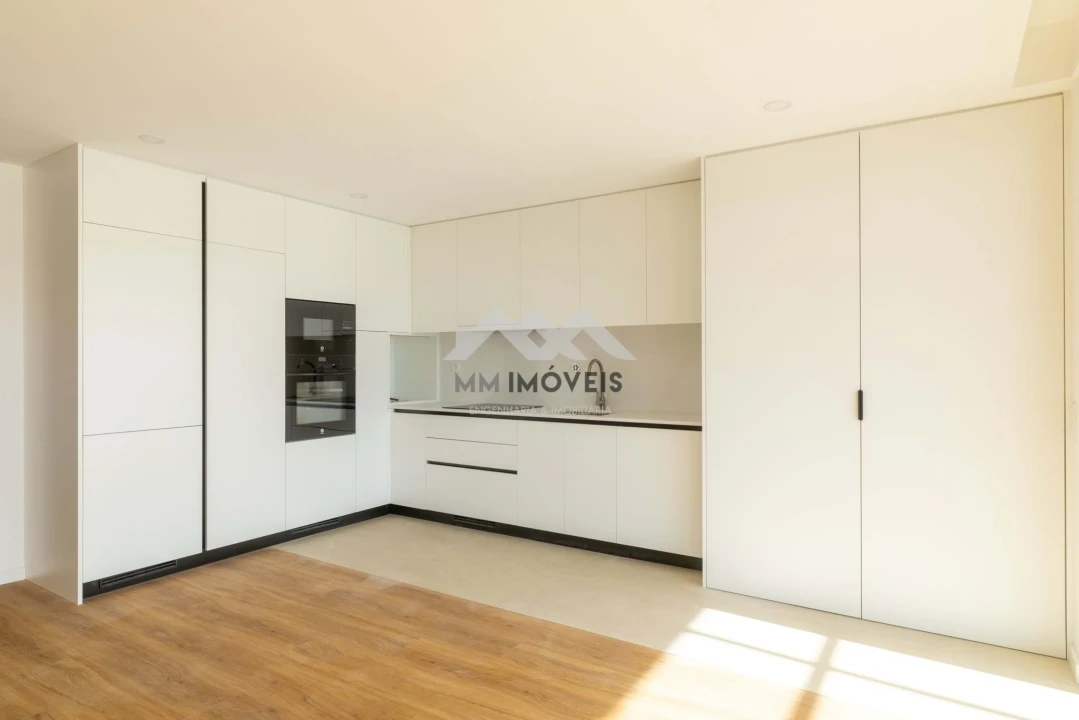 Apartamento T3 para Venda em Lordelo Foto 35