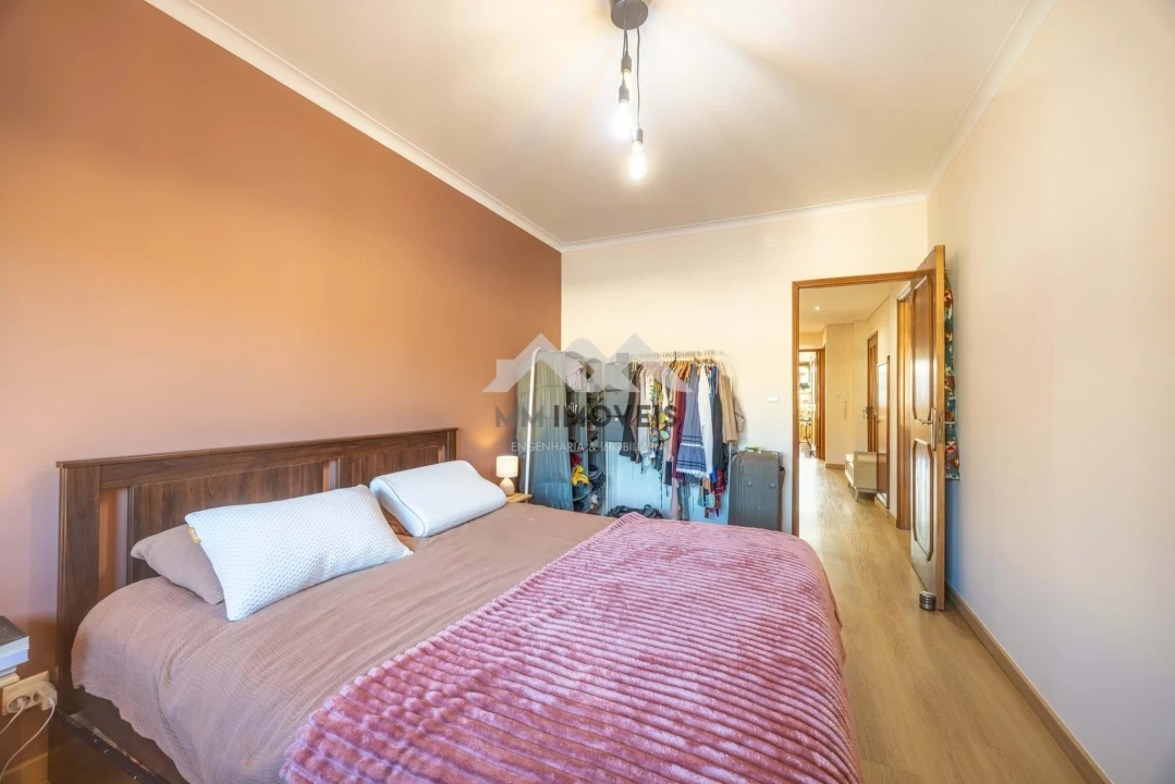 Apartamento T2 para Venda em Rio Tinto Foto 9