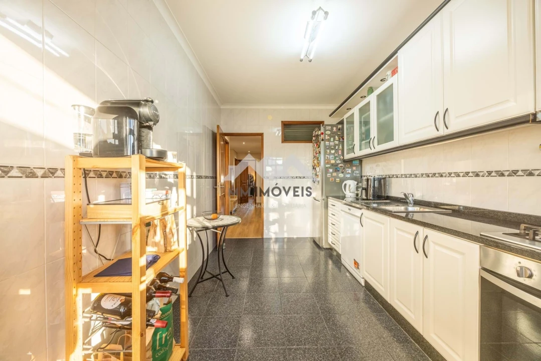 Apartamento T2 para Venda em Rio Tinto Foto 27