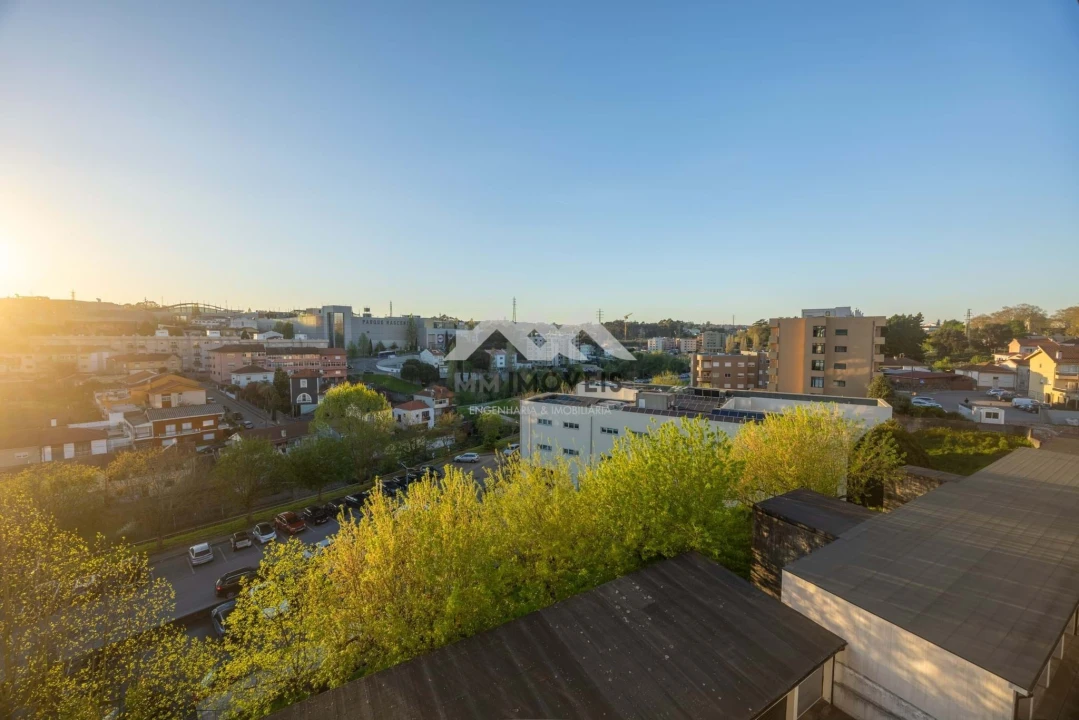 Apartamento T2 para Venda em Rio Tinto Foto 33