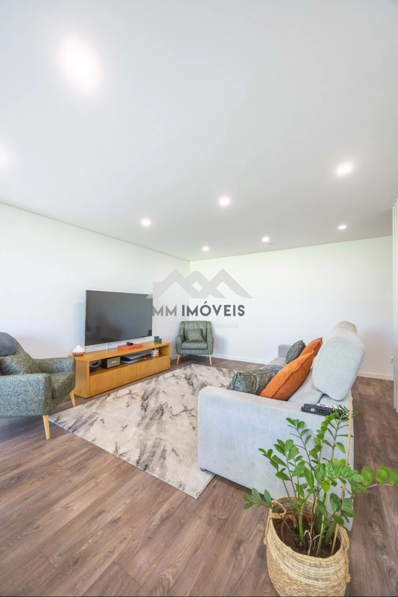 Apartamento T2 para Venda em Moreira Foto 48