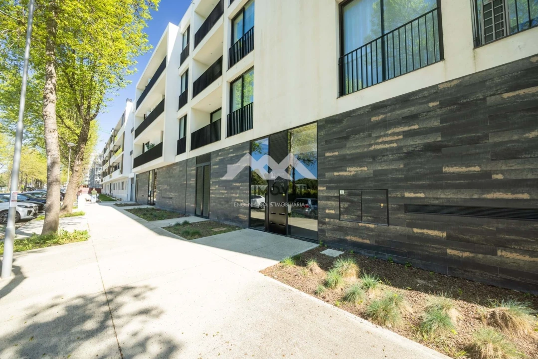 Apartamento T2 para Venda em Moreira Foto 12