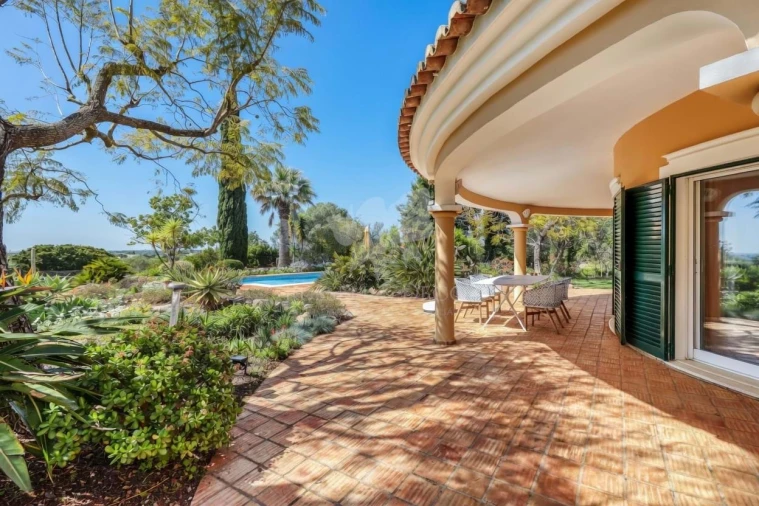 Moradia T4 para Venda em Olhão Foto 6