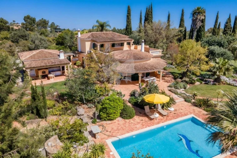 Moradia T4 para Venda em Olhão Foto 35