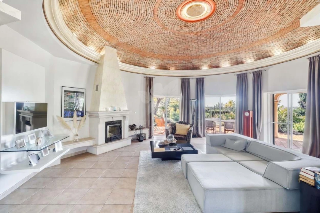 Moradia T4 para Venda em Olhão Foto 9