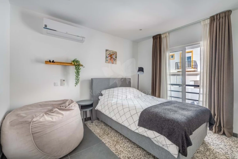 Moradia T4 para Venda em Tavira (Santa Maria e Santiago) Foto 12